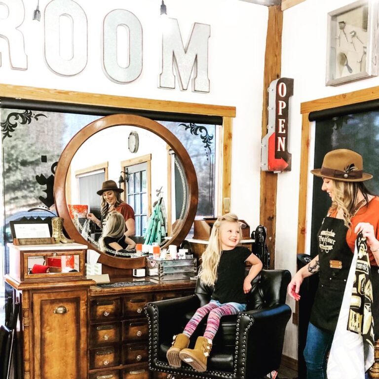 the parlour room skyforest