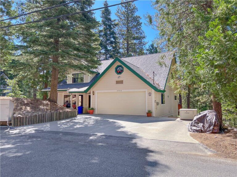 Homes for sale in Lake Arrowhead Homes for sale in Lake Arrowhead